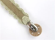 Lil Atelier moss gray hæklet suttesnor